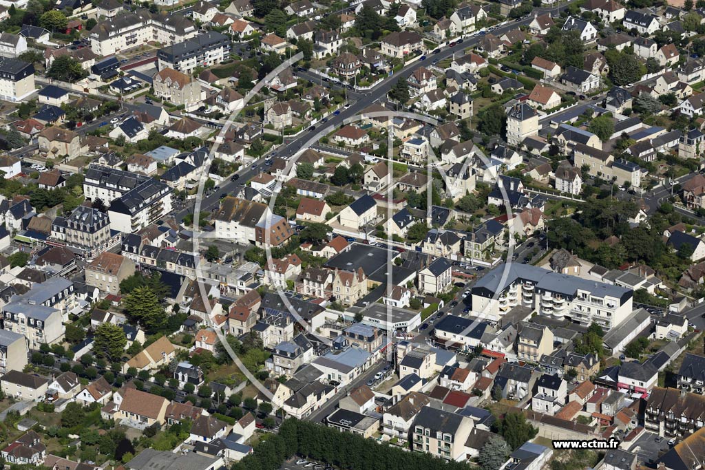 Photo arienne de Ouistreham (Riva Bella)