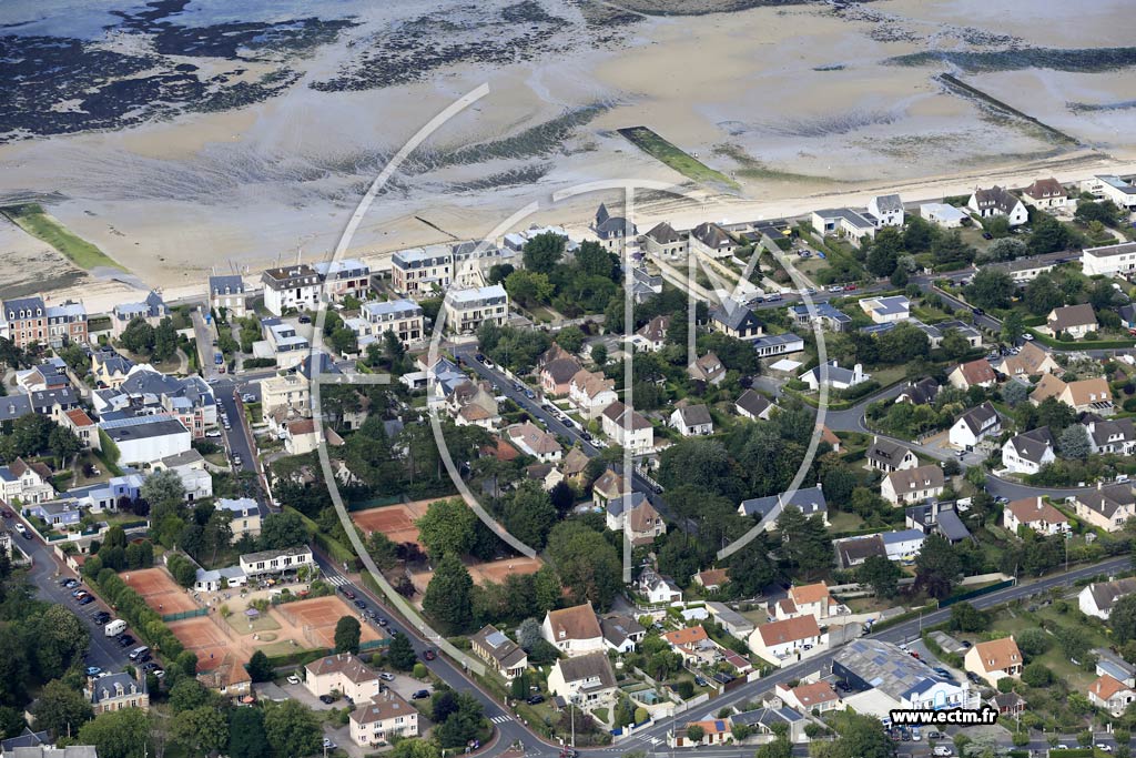 Photo arienne de Saint-Aubin-sur-Mer