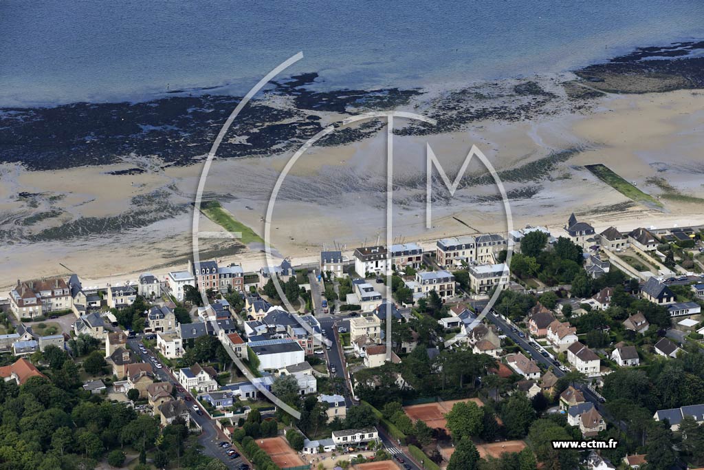 Photo arienne de Saint-Aubin-sur-Mer