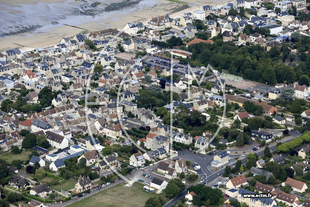 Photo arienne de Saint-Aubin-sur-Mer (Ouest)