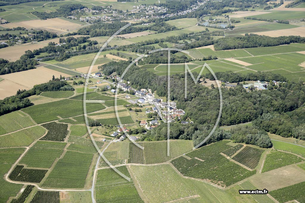 Photo arienne de Chanay (la Valle du Vau)