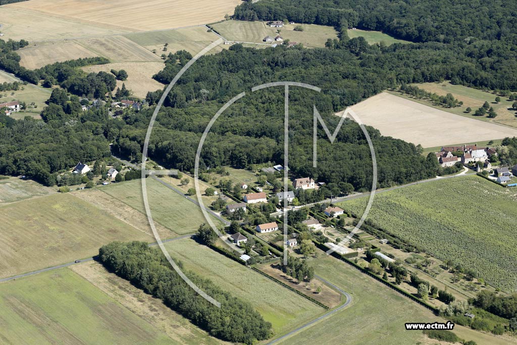 Photo arienne de La Croix-en-Touraine (la Chauvinire)