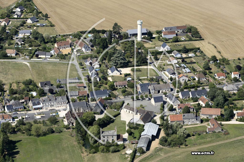 Photo arienne de Montreuil-en-Touraine