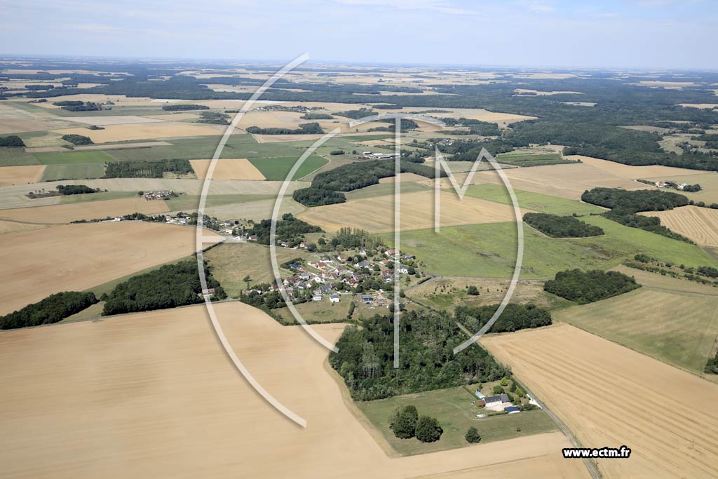 Photo arienne de Montreuil-en-Touraine (le Vieux Jou)