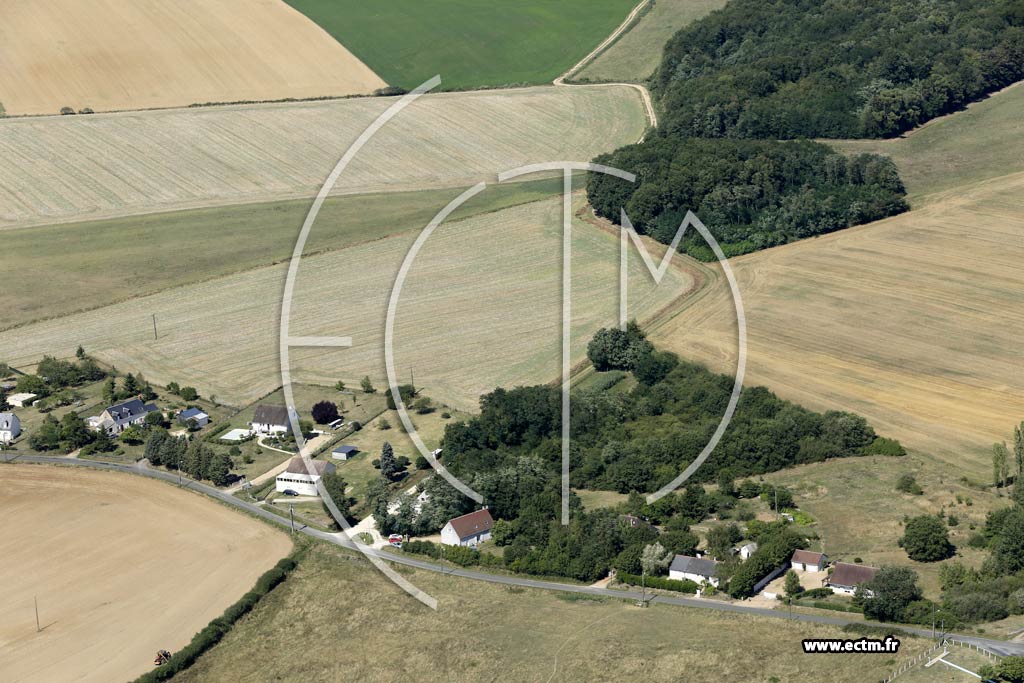 Photo arienne de Montreuil-en-Touraine (le Vieux Jou)