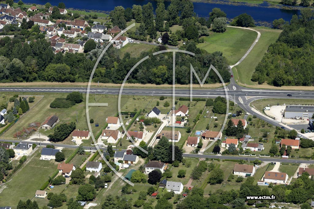 Photo arienne de Saint-Georges-sur-Cher (Est)