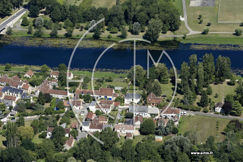 Photo arienne de Saint-Georges-sur-Cher (le Port)