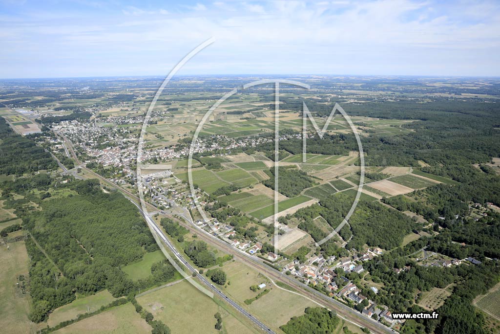 Photo arienne de Saint-Martin-le-Beau