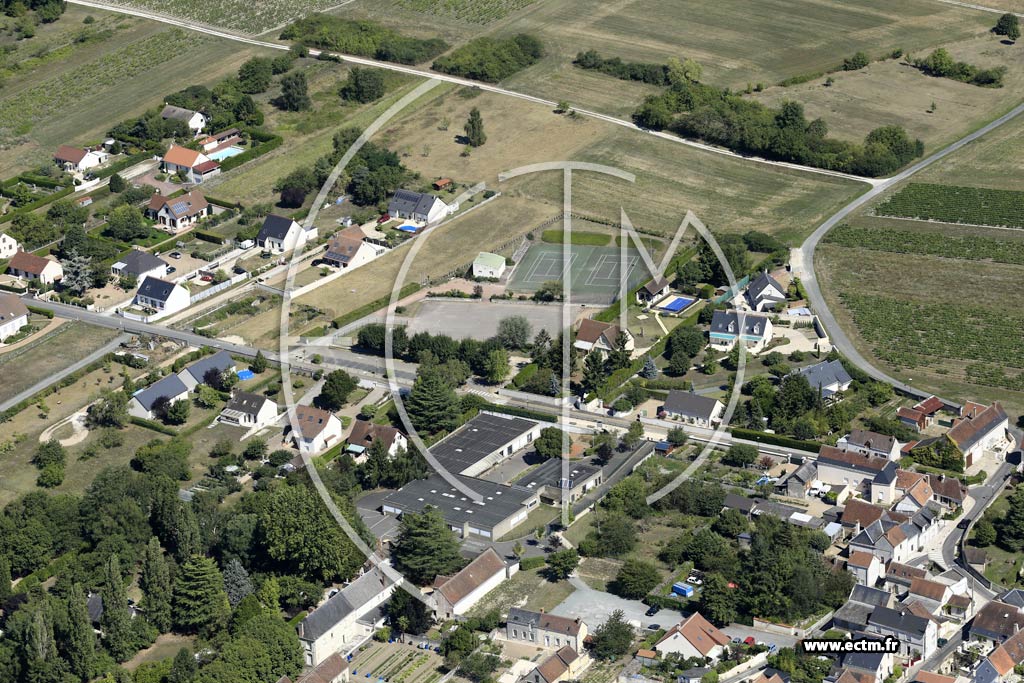 Photo arienne de Saint-Martin-le-Beau (Centre)