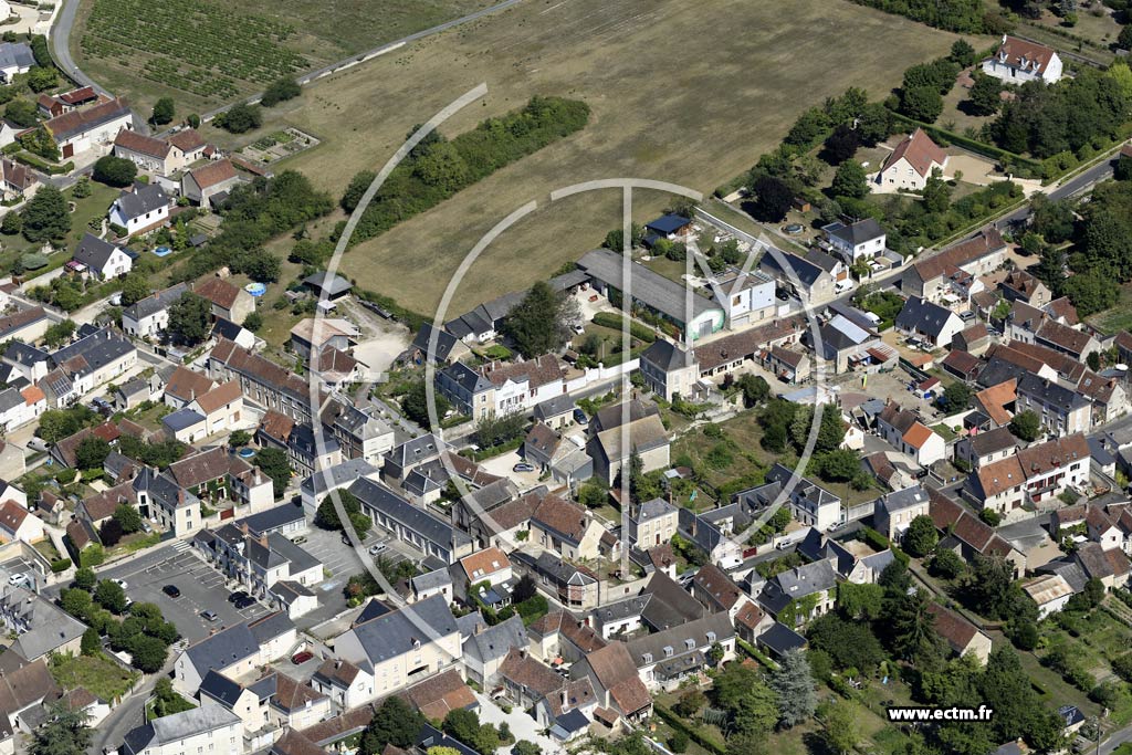 Photo arienne de Saint-Martin-le-Beau (Centre)