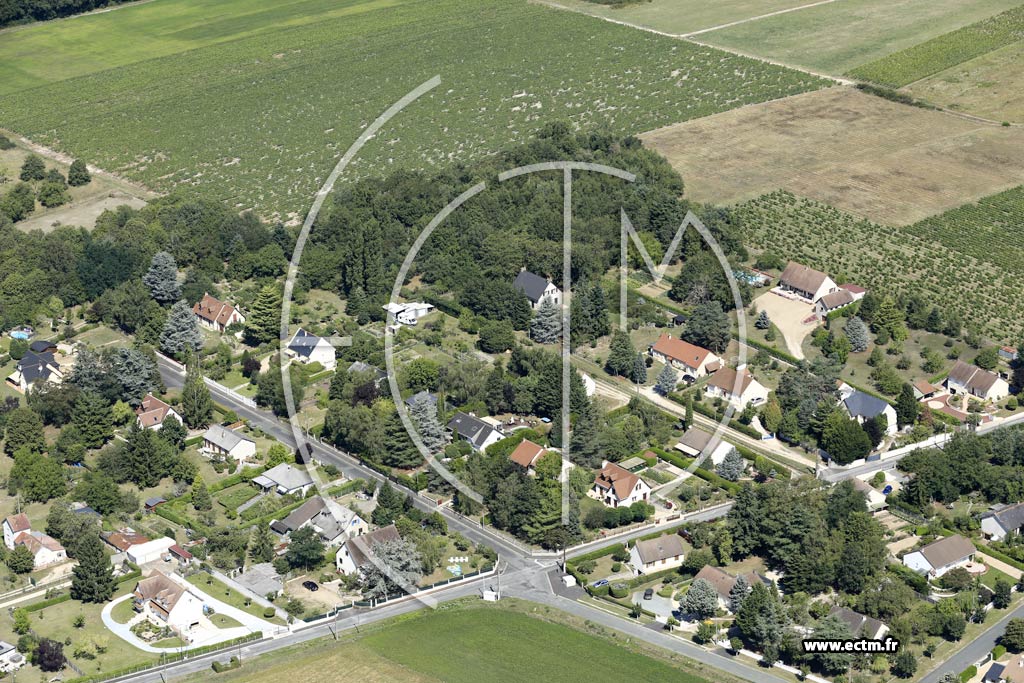 Photo arienne de Saint-Martin-le-Beau (Cte Rotie)