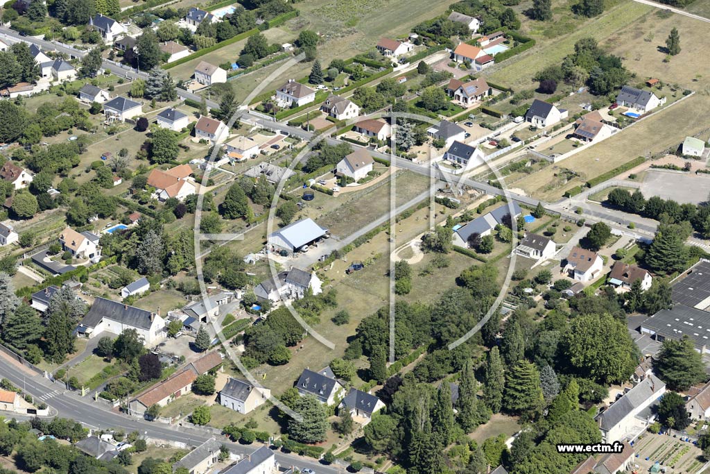 Photo arienne de Saint-Martin-le-Beau (Ouest)