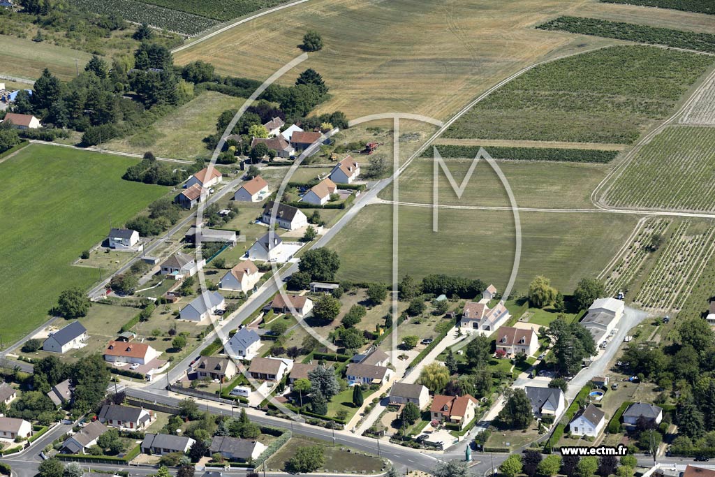 Photo arienne de Saint-Martin-le-Beau (Ouest)