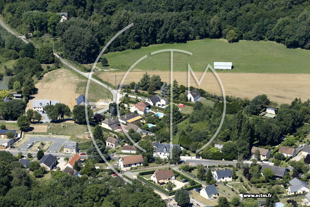 Photo arienne de Saint-Rgle