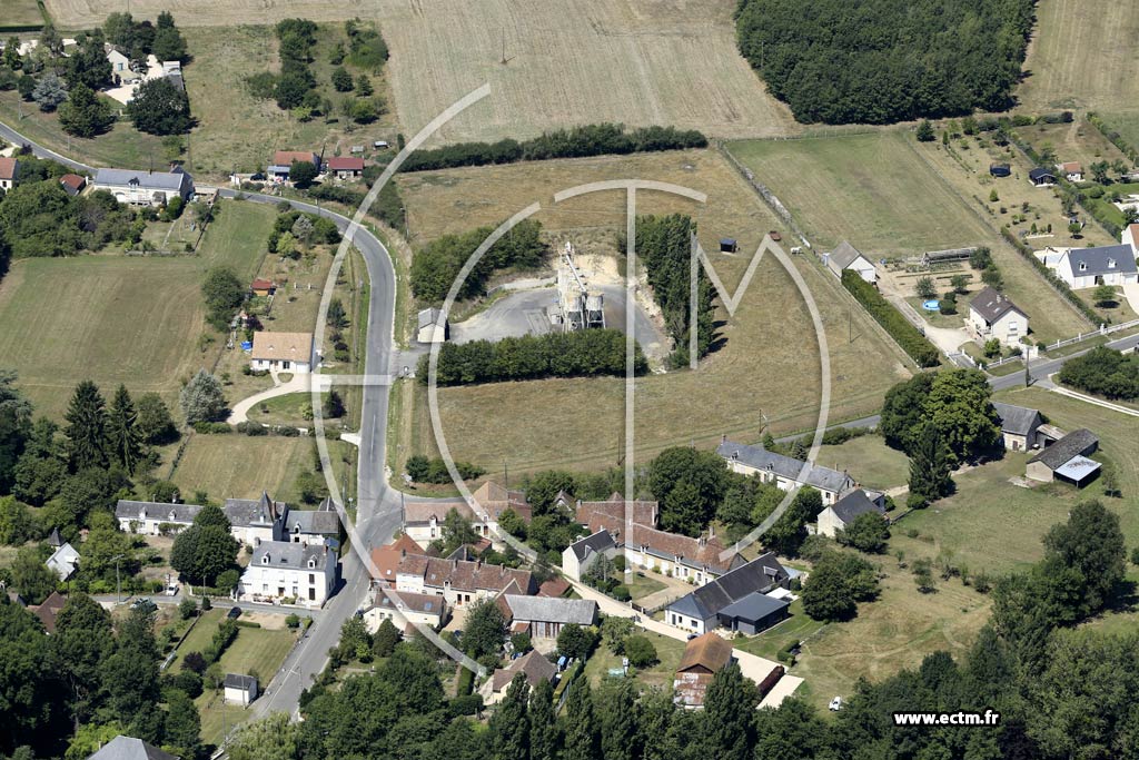 Photo arienne de Vallires-les-Grandes