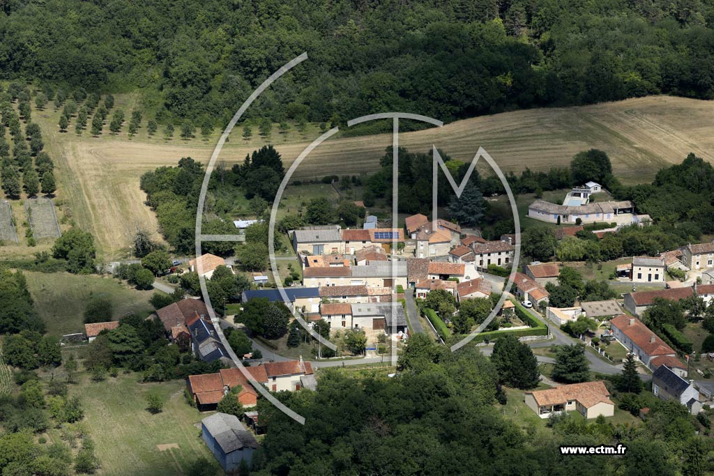 Photo arienne de Valdivienne (les Granges)