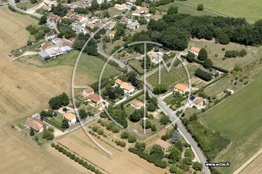 Photo arienne de Valdivienne (Saint-Martin la Rivire)