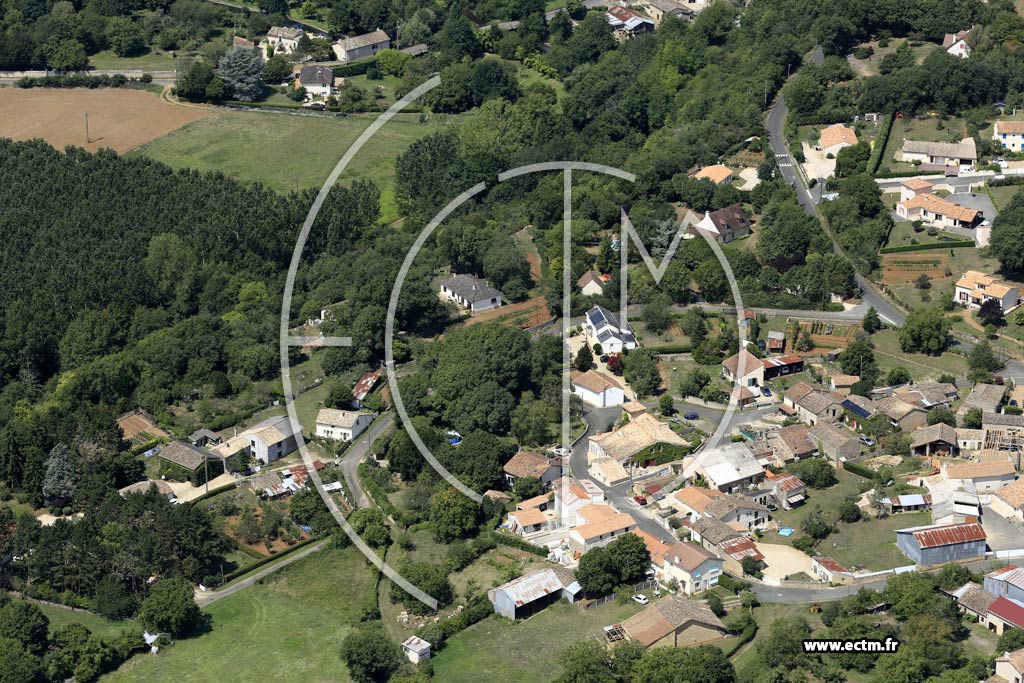 Photo arienne de Marigny-Chemereau (la Roche)