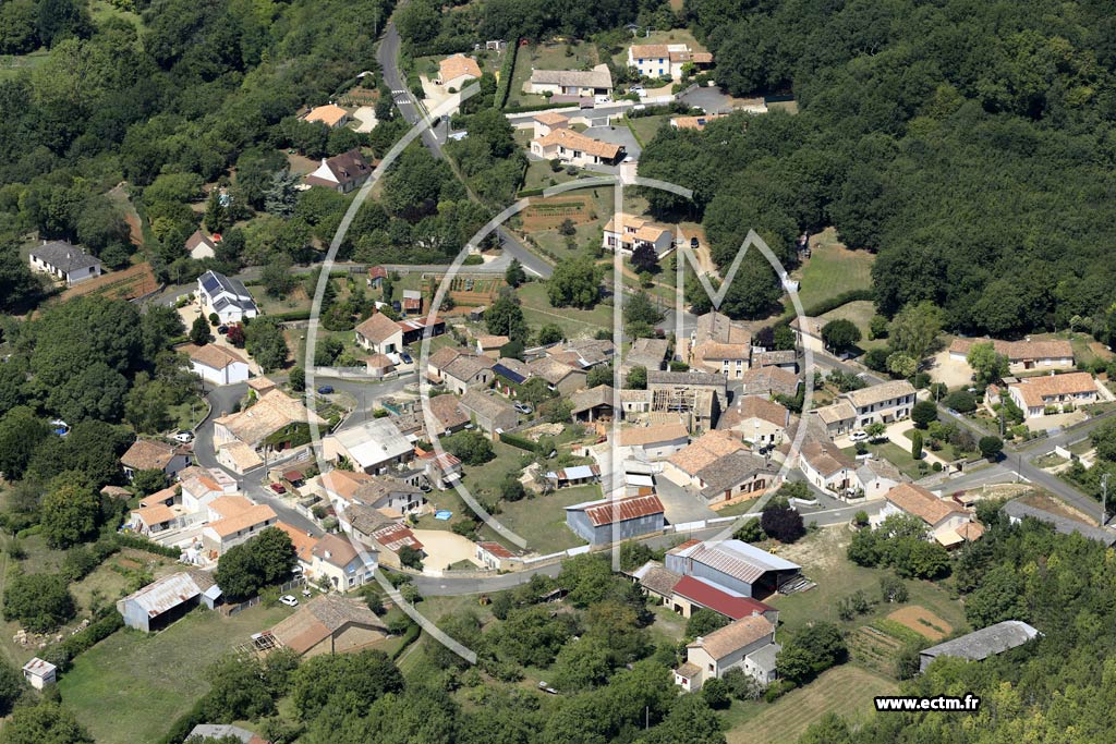 Photo arienne de Marigny-Chemereau (la Roche)