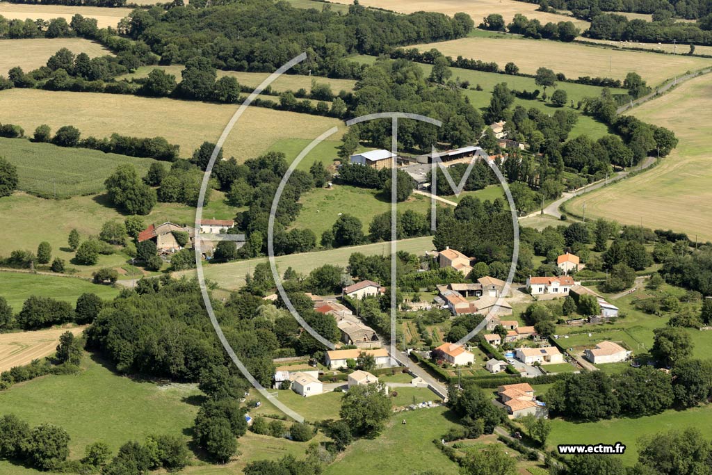 Photo arienne de Aigonnay (la Balderie)
