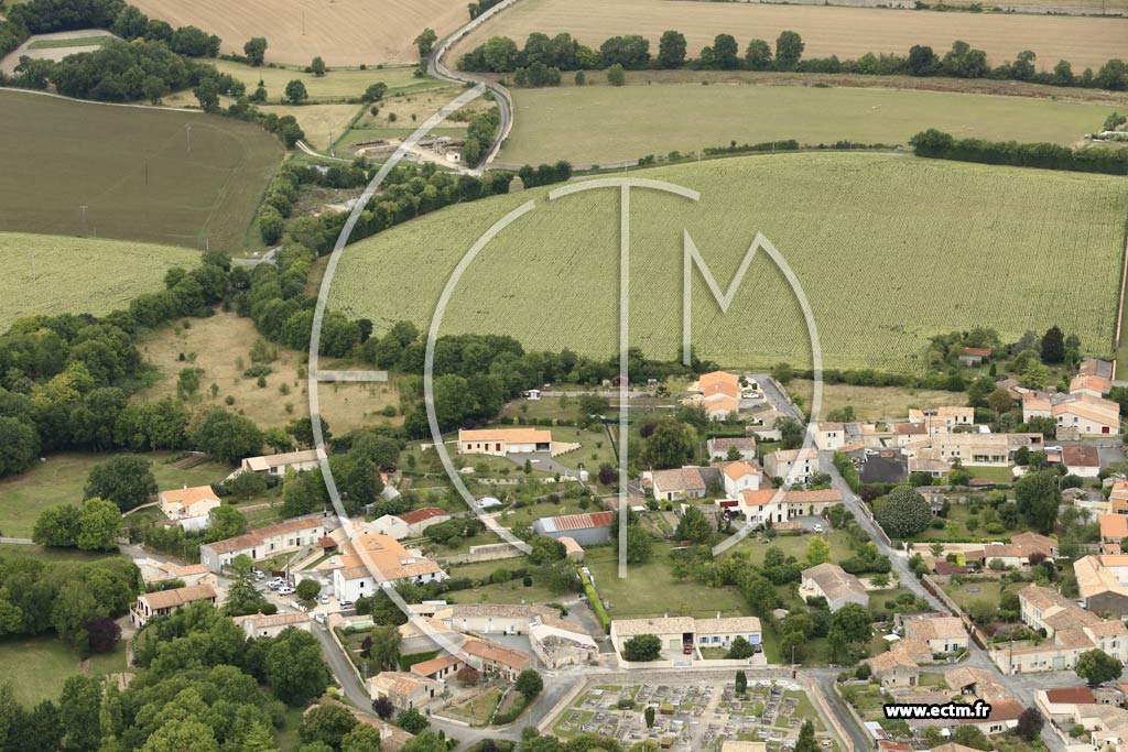 Photo arienne de Beauvoir-sur-Niort (le Cormenier)