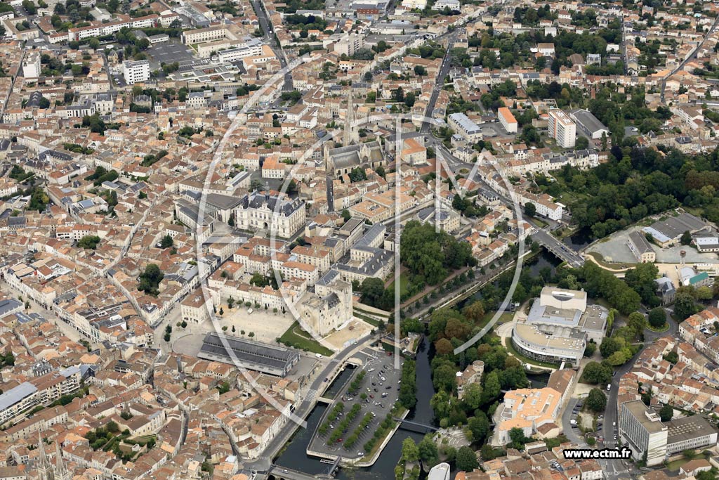 Photo arienne de Niort (Centre)