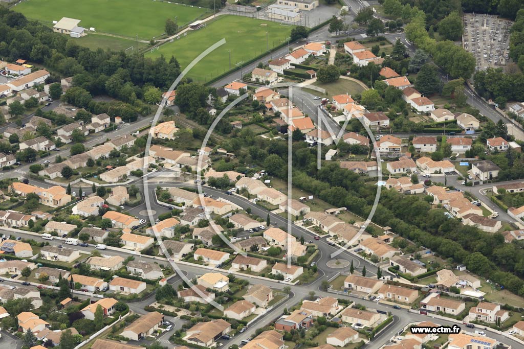 Photo arienne de Niort (Ouest - Saint-Liguaire)