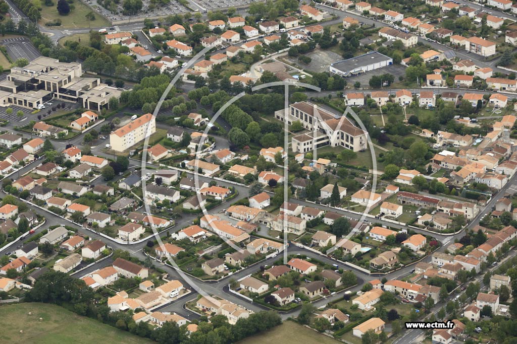 Photo arienne de Niort (Sud - Saint-Florent)