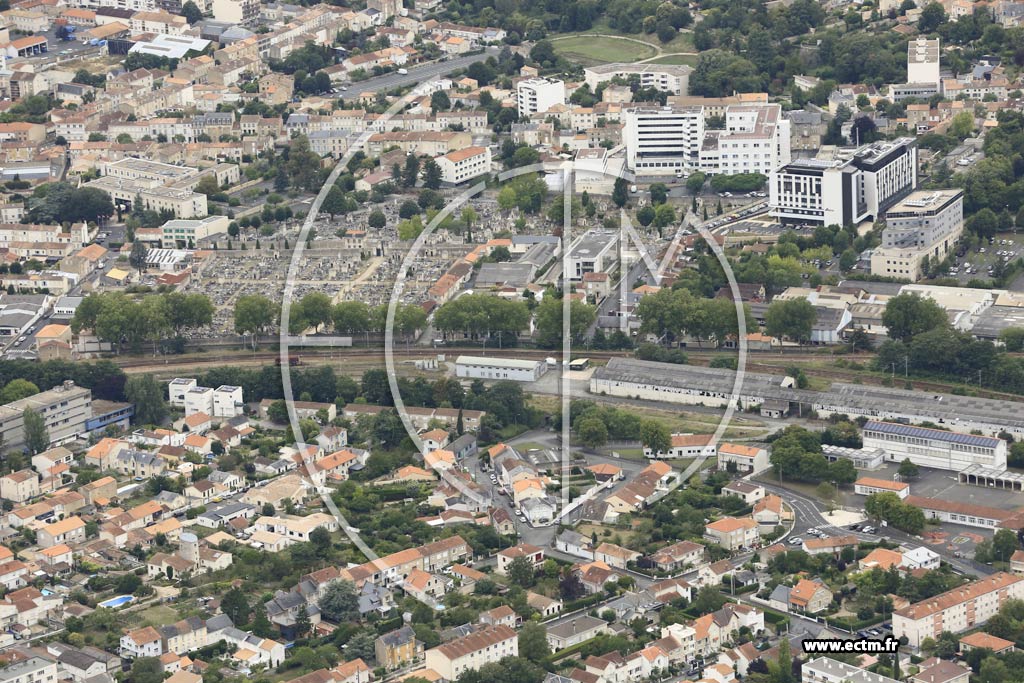Photo arienne de Niort (Sud-Est)