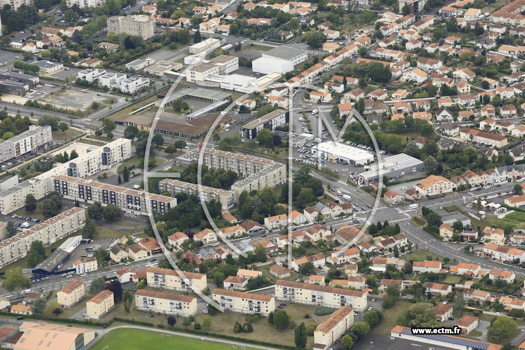 Photo arienne de Niort (Sud)