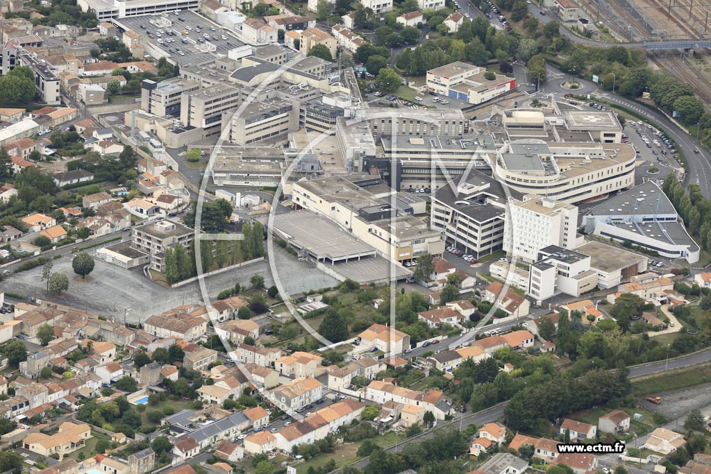 Photo arienne de Niort (Sud)