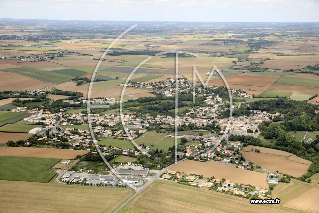 Photo arienne de Saint-Maxire
