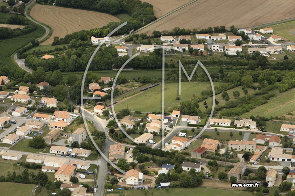 Photo arienne de Saint-Maxire