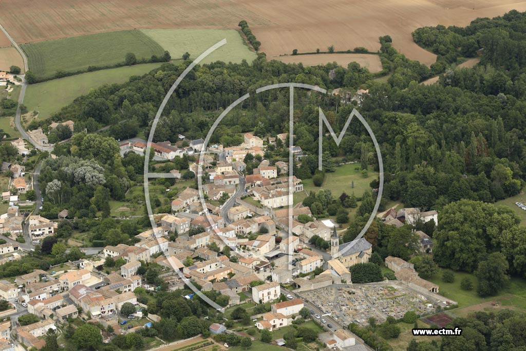 Photo arienne de Saint-Maxire