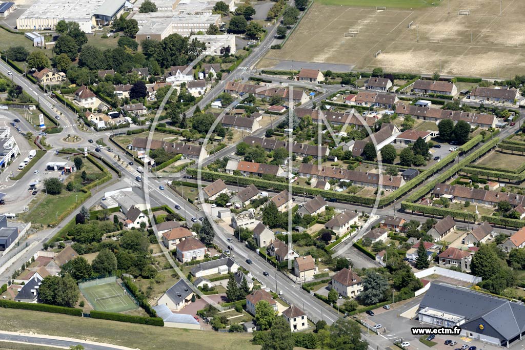 Photo arienne de Argentan (les Trois Croix)