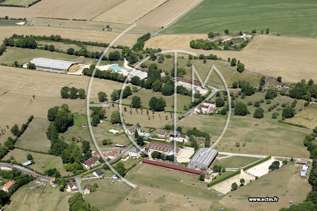 Photo arienne de Aubry-en-Exmes (Saint-Eugnie)