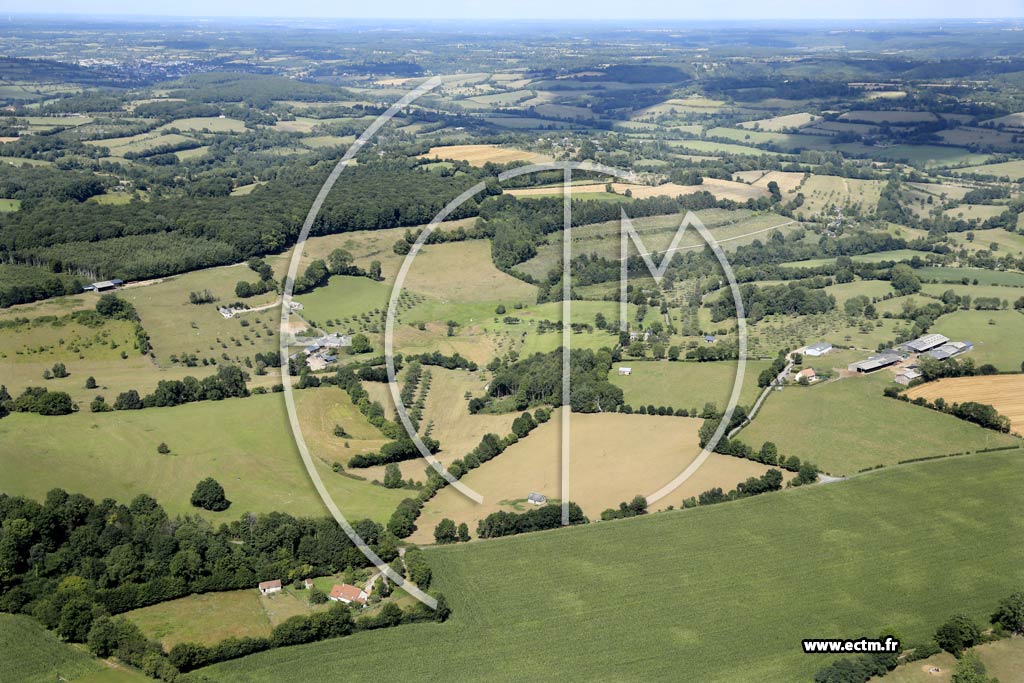 Photo arienne de Fresnay-le-Samson (le Petit Acre - Brle-Piquet)