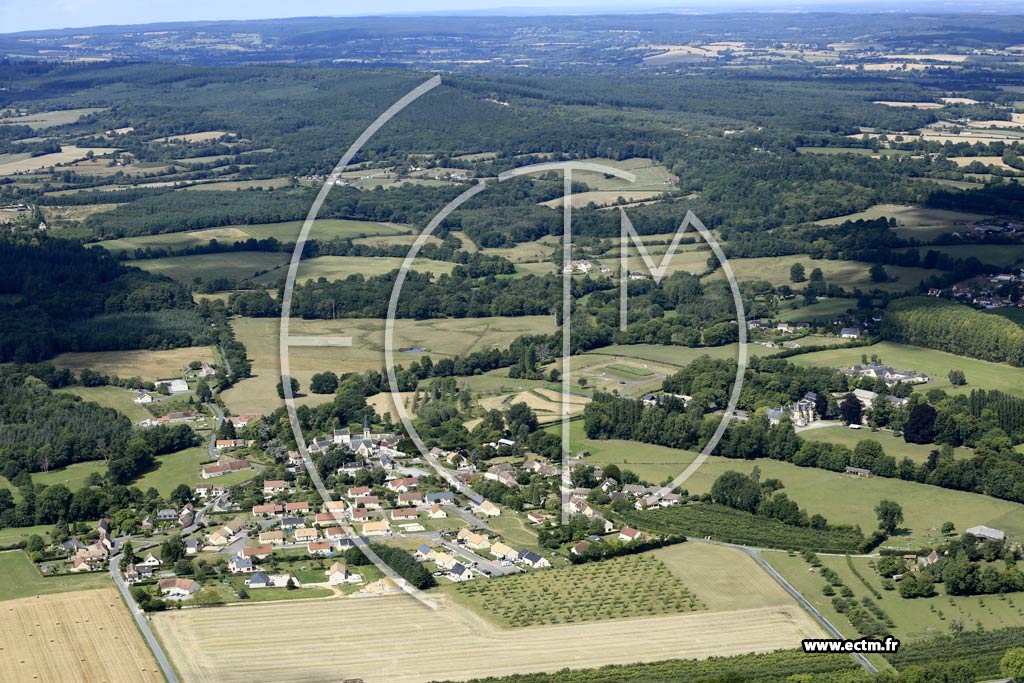 Photo arienne de la Chapelle-Prs-Ses
