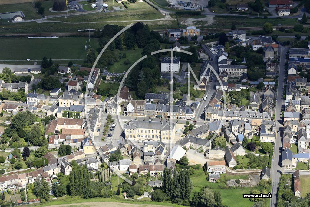 Photo arienne de Le Merlerault