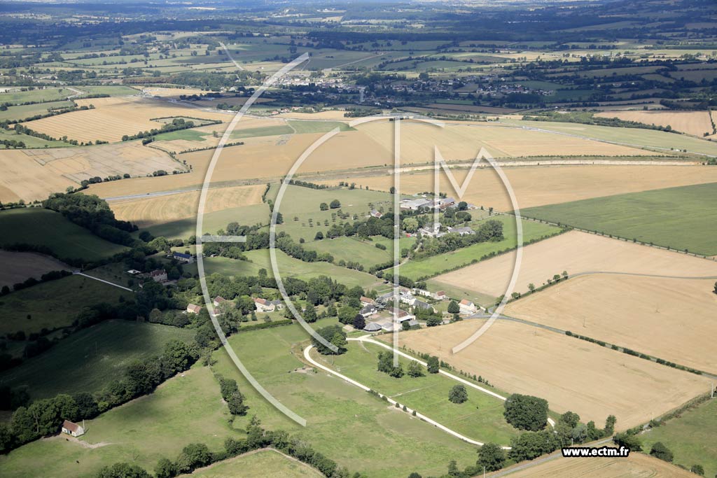 Photo arienne de Le Merlerault (Montmarc)