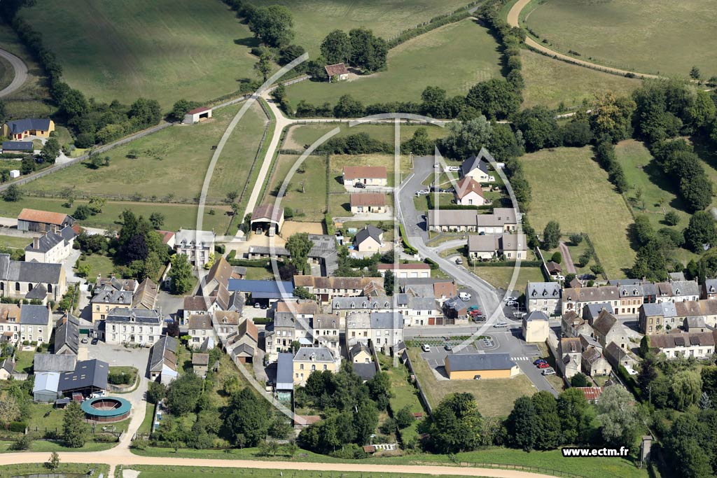 Photo arienne de Nonant-le-Pin