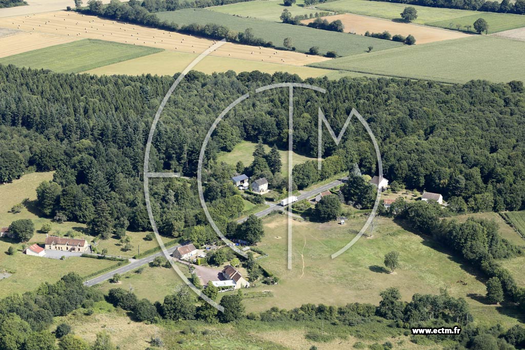 Photo arienne de Rnes (la Forterie)
