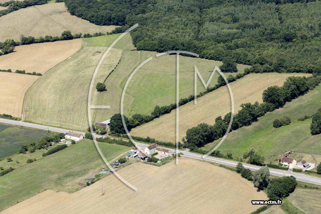 Photo arienne de Silly-en-Gouffern (le Plateau)
