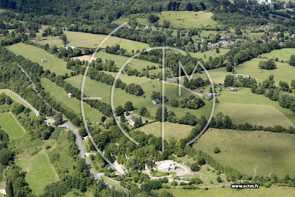 Photo arienne de Vimoutiers (les Perrs)