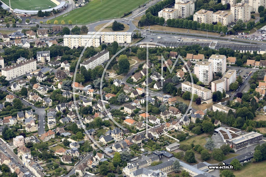 Photo arienne de Caen (Authie)