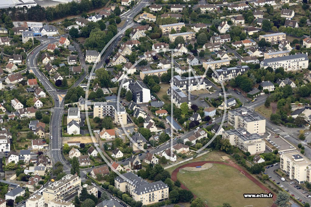 Photo arienne de Caen (le Calvaire Saint-Pierre)