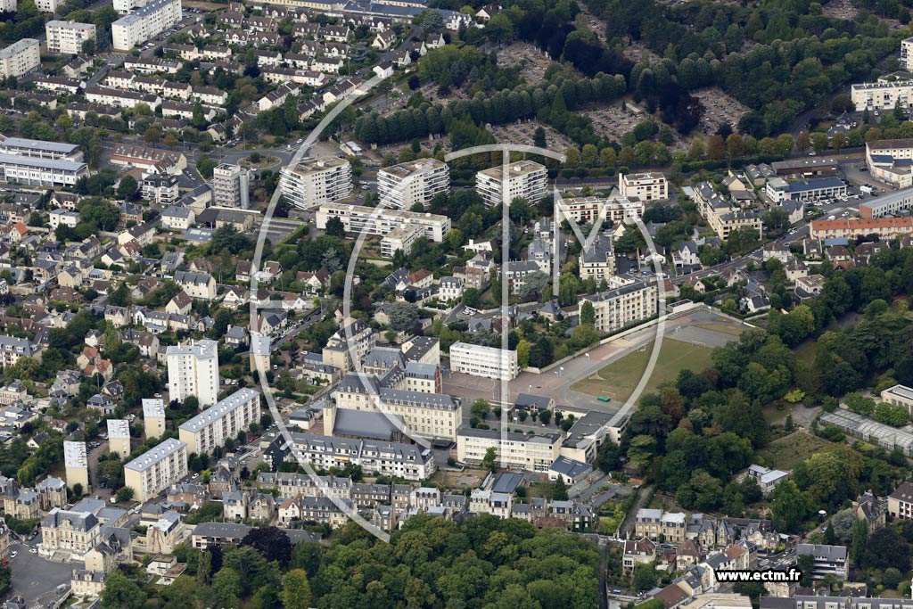 Photo arienne de Caen (Saint-Julien)