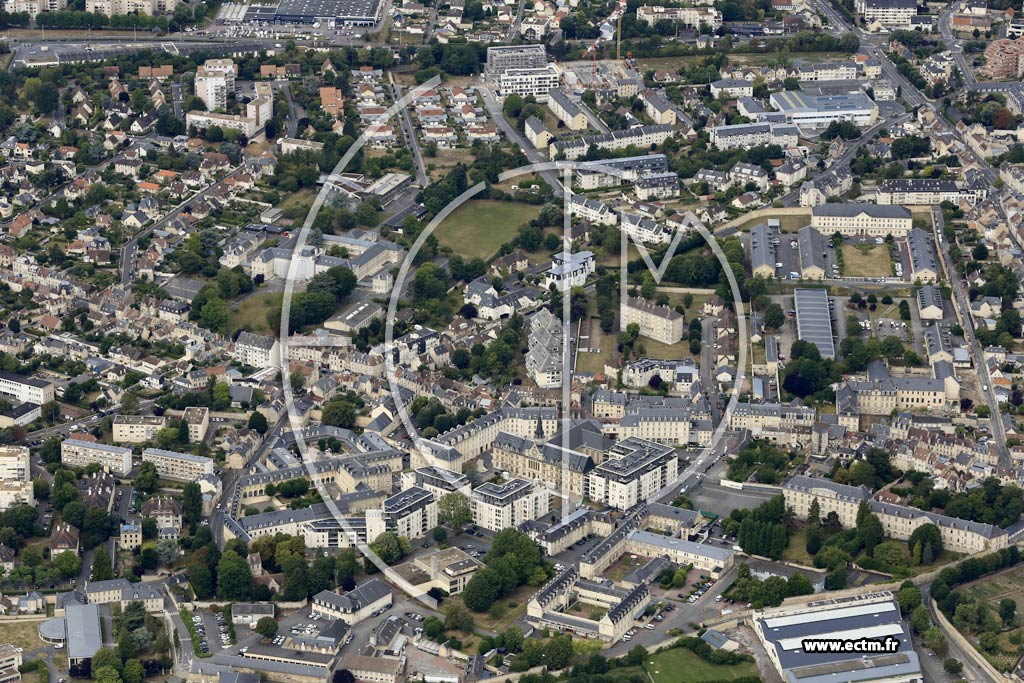 Photo arienne de Caen (Saint-Ouen)