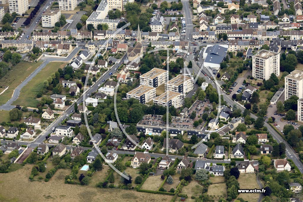 Photo arienne de Caen (Venoix)