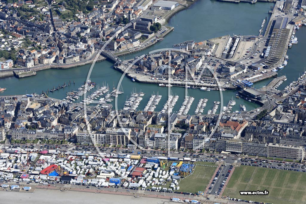 Photo arienne de Dieppe (Centre - Capitainerie)